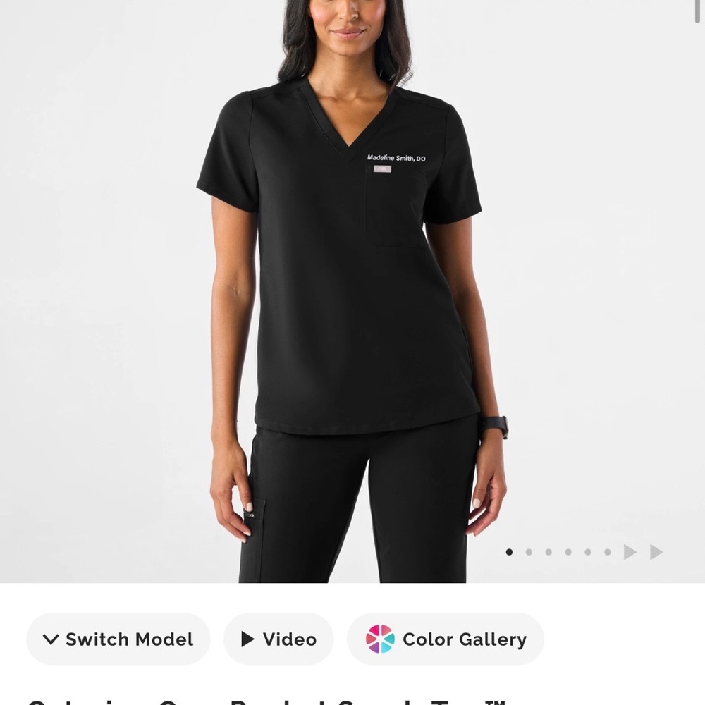 Figs Women’s Catarina One Pocket Short Sleeve Black Scrubs top Medium